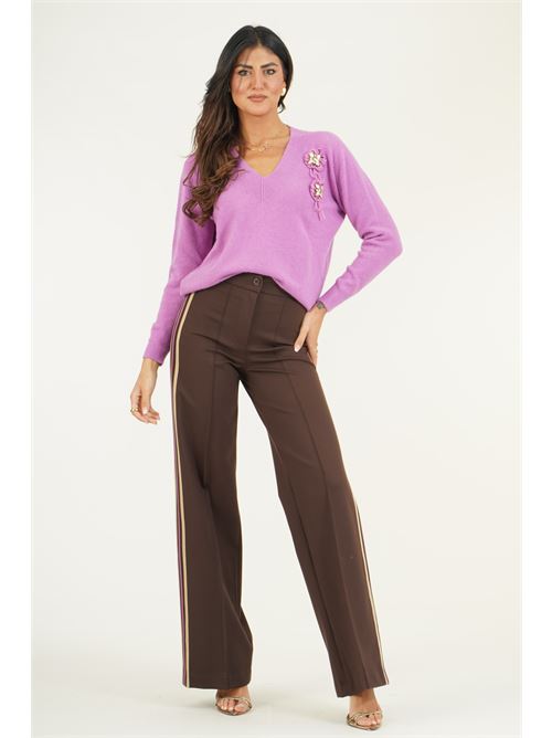 Maglia scollo a V con ricamo